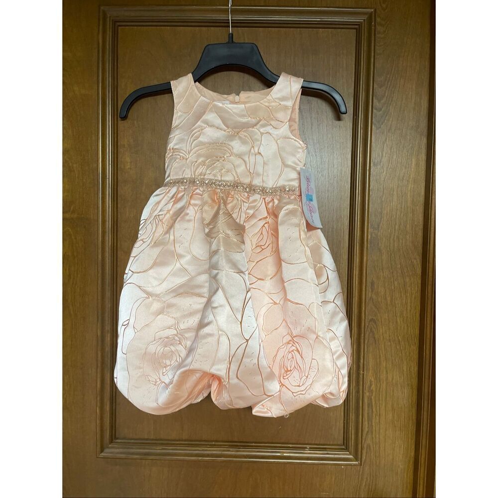 Girl dress